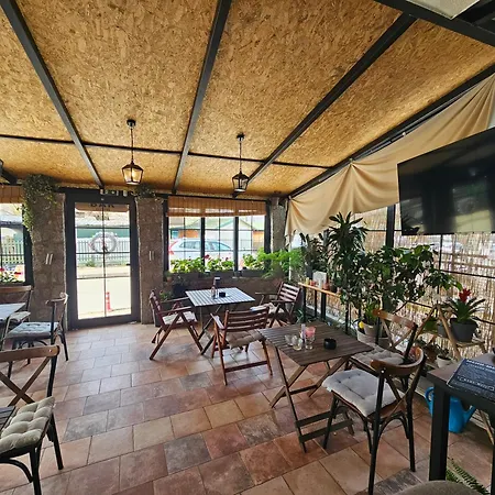 Natali 2 Hotel 4*